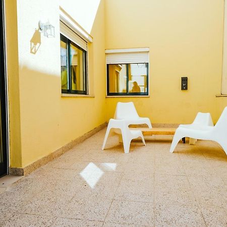 Help Yourself Hostels - Restelo Lissabon Exterior foto