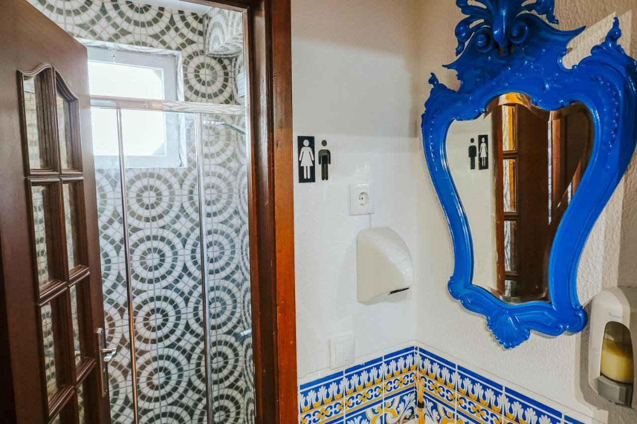 Help Yourself Hostels - Restelo Lissabon Exterior foto